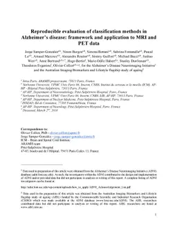 Reproducible evaluation of classification methods in Alzheimer's
  disease: framework and application to MRI and PET data