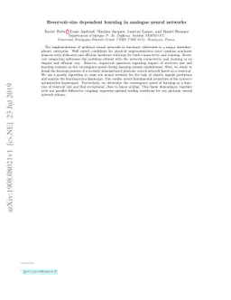 Reservoir-size dependent learning in analogue neural networks