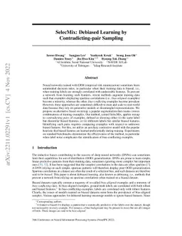 SelecMix: Debiased Learning by Contradicting-pair Sampling